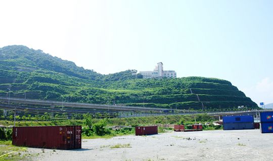 【廣東省獲獎(jiǎng)】深圳市東部沿海高速公路-蓮塘至鹽田段梧桐山道立交路塹邊坡地質(zhì)災(zāi)害治理工程勘查、設(shè)計(jì)